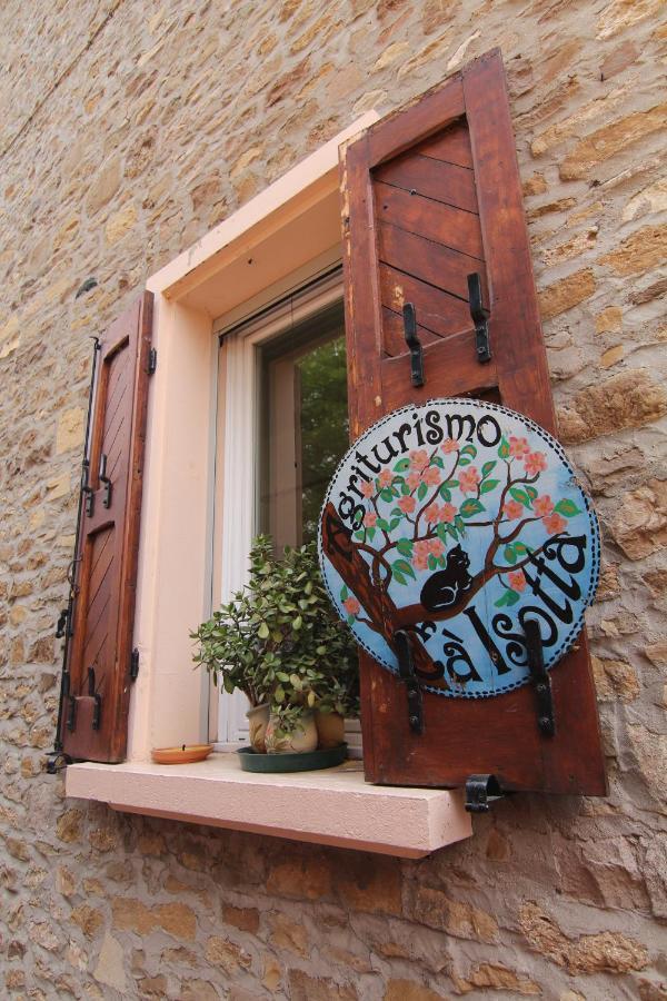 Agriturismo Ca' Isotta Castello di Serravalle Exterior foto